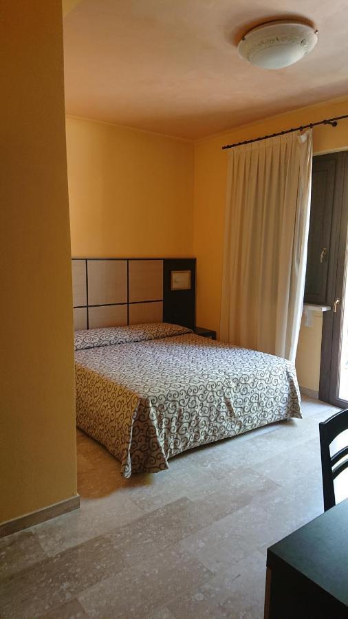 Bed and Breakfast Ai Pigni De Ceru Fumane Exterior foto